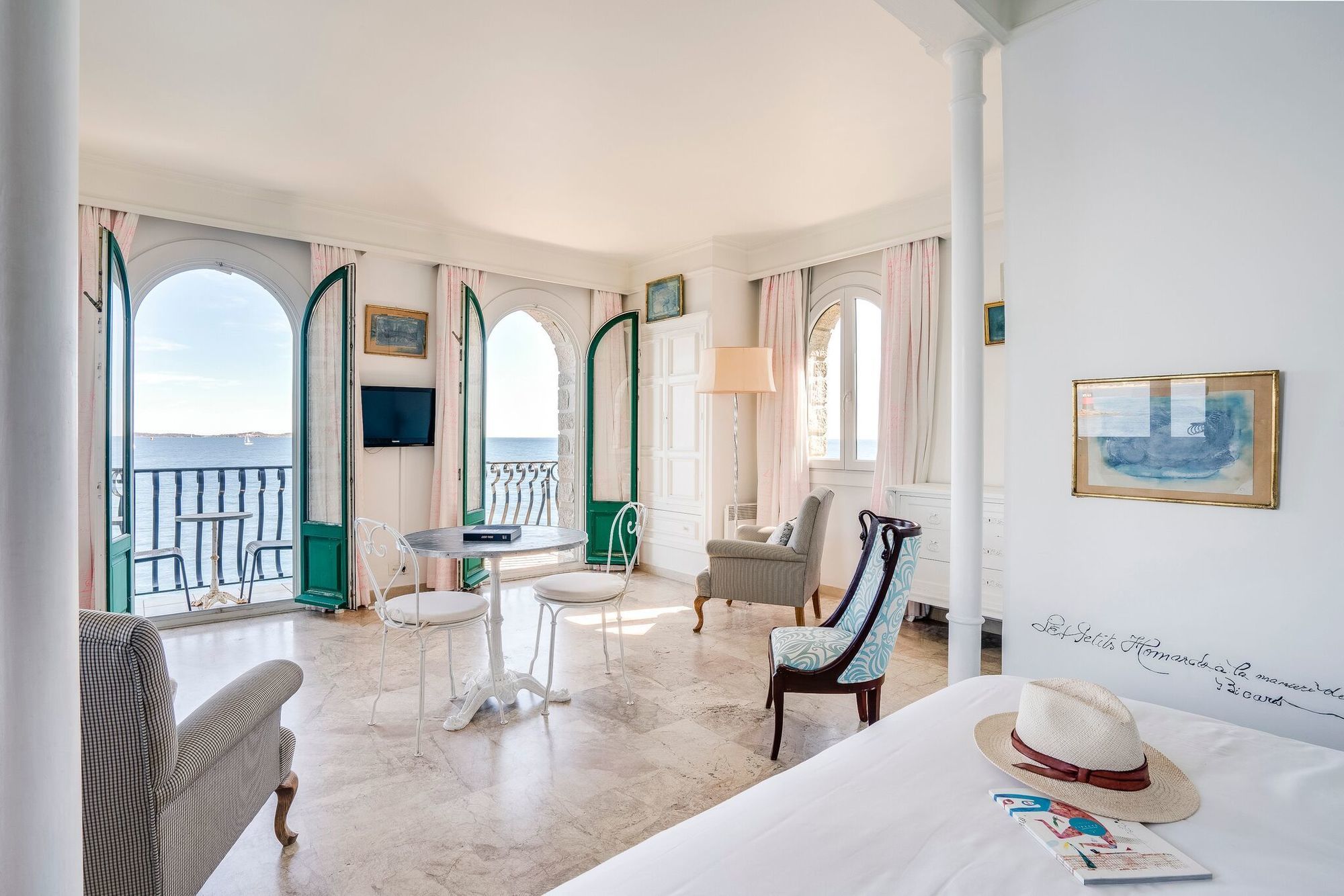 Hotel Delos - Ile De Bendor Bandol Kamer foto