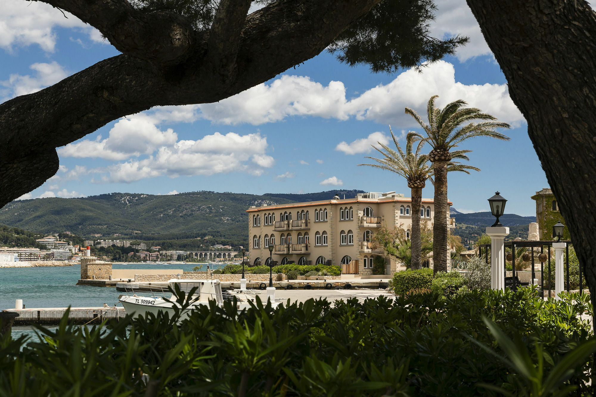 Hotel Delos - Ile De Bendor Bandol Buitenkant foto